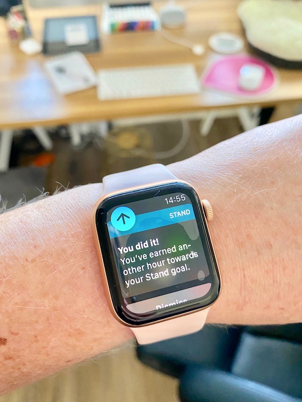 Stand up reguarly when working from home iWatch